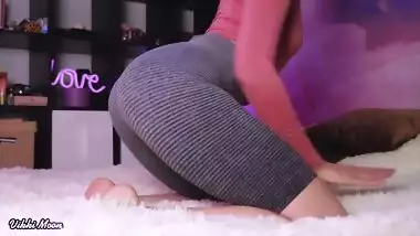 Perfect fitness ass in leggins and masturbating wet pussy