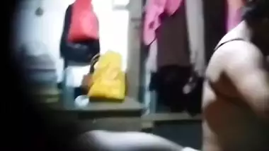 Desi Horny Bangla Bhabhi Nude Video Record In