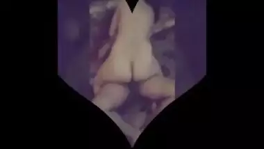 i love to fuck with beautuful music with my hubby.. i luv u