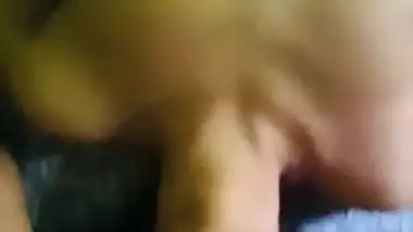 Lover records his GF’s blowjob MMS and fingers her pussy