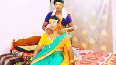 Indian lesbian. Beautiful sarees aunty and daughter in law hot lesbian romance Telugu dirty talks.