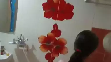 Big boobs sister bathing caught on cam by brother